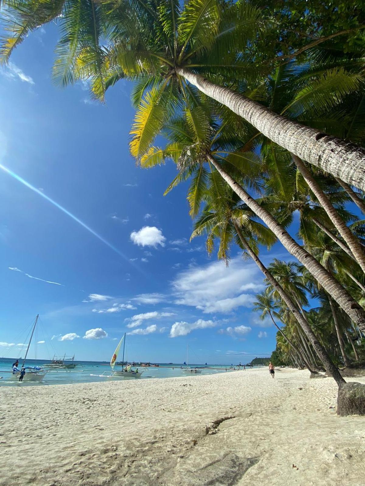 Boracay Coco Huts Hotel Balabag  Bagian luar foto